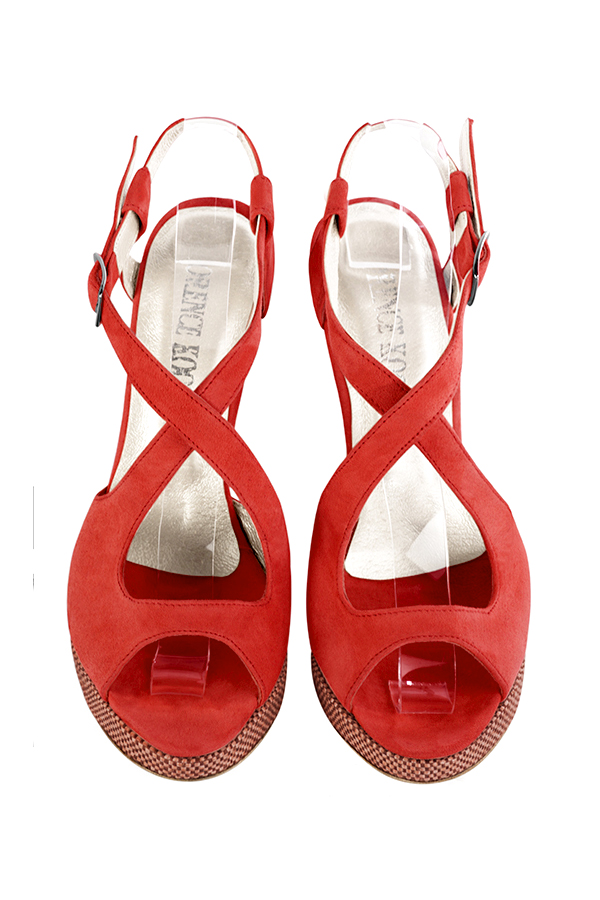 Women's scarlet red elegant cross straps sandals. Round toe. High slim heel with a platform at the front - Top view